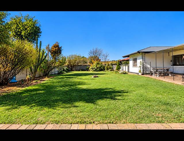 3 BEDROOM HOUSE FOR SALE IN VANDERBIJLPARK CW 6